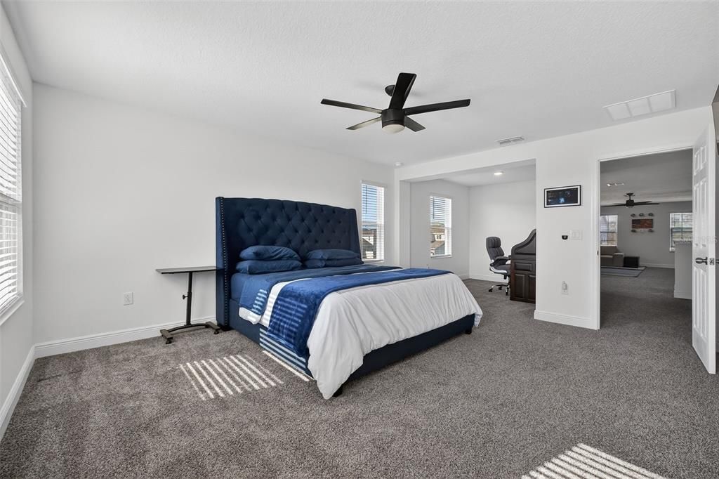 En Venta: $1,070,000 (7 camas, 5 baños, 4799 Pies cuadrados)