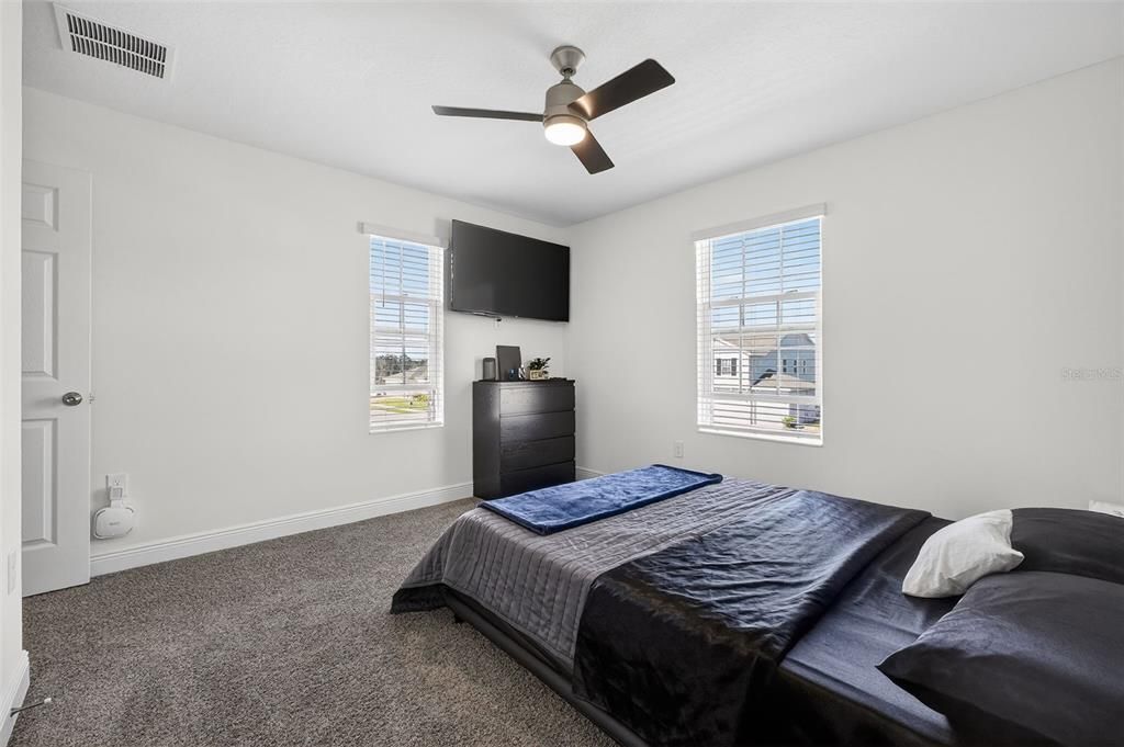 En Venta: $1,070,000 (7 camas, 5 baños, 4799 Pies cuadrados)