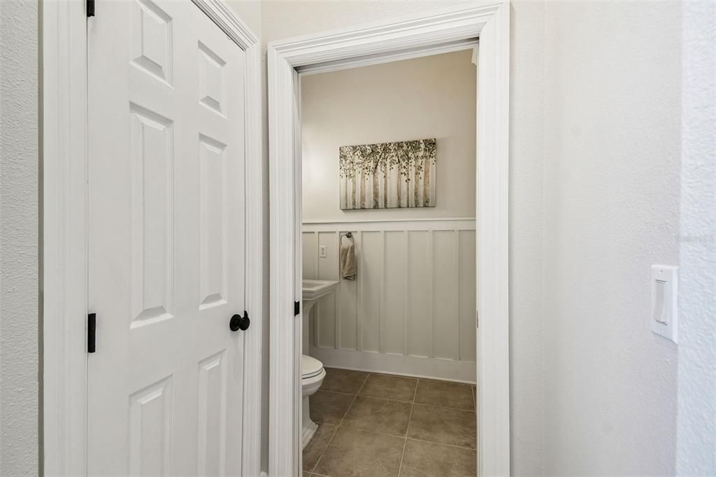 For Sale: $835,000 (4 beds, 2 baths, 3448 Square Feet)