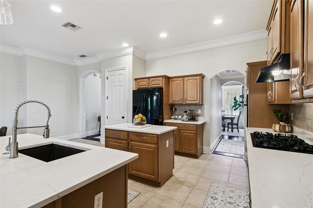 For Sale: $835,000 (4 beds, 2 baths, 3448 Square Feet)