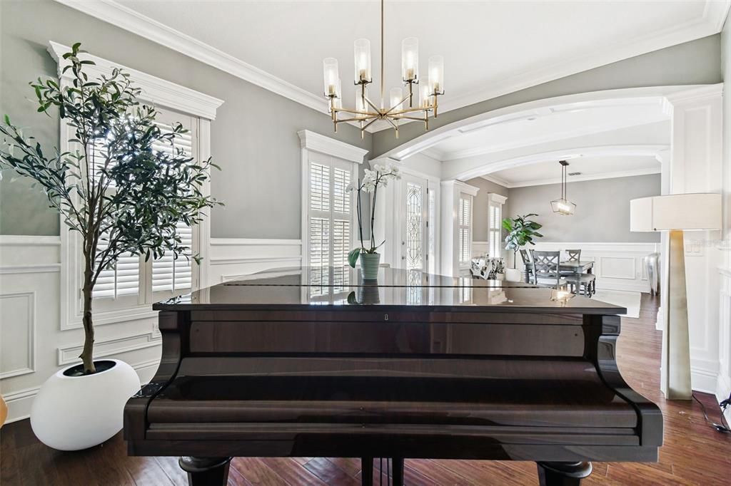 For Sale: $835,000 (4 beds, 2 baths, 3448 Square Feet)