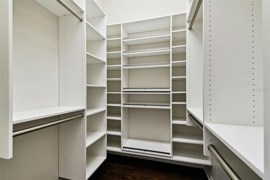 For Sale: $835,000 (4 beds, 2 baths, 3448 Square Feet)