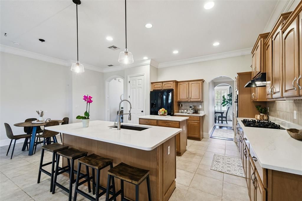 For Sale: $835,000 (4 beds, 2 baths, 3448 Square Feet)