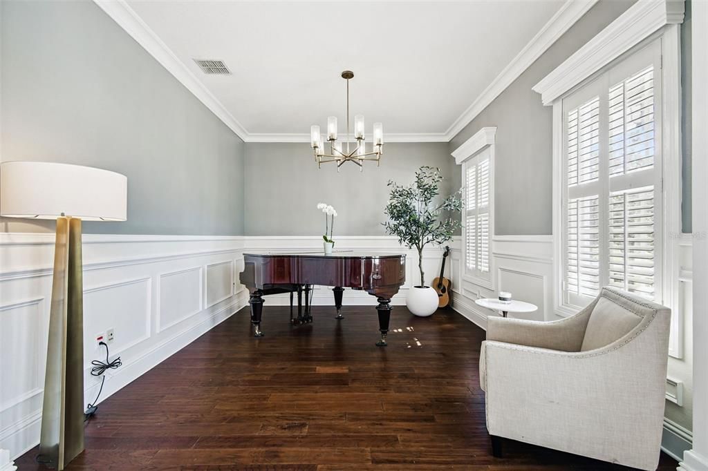 For Sale: $835,000 (4 beds, 2 baths, 3448 Square Feet)