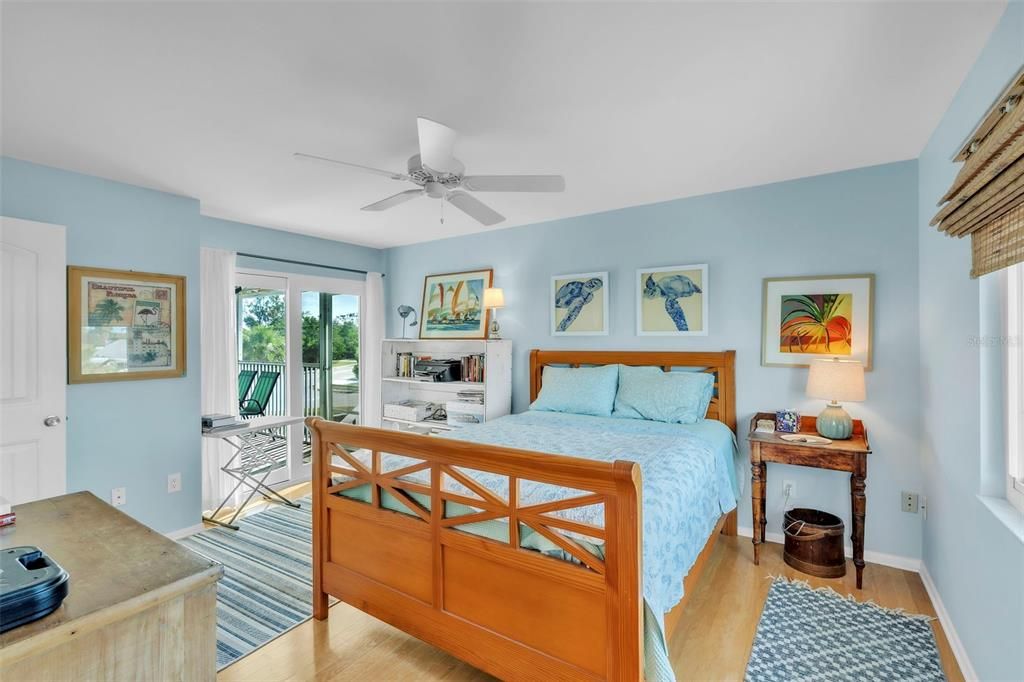 На продажу: $1,250,000 (2 спален, 2 ванн, 1248 Квадратных фут)