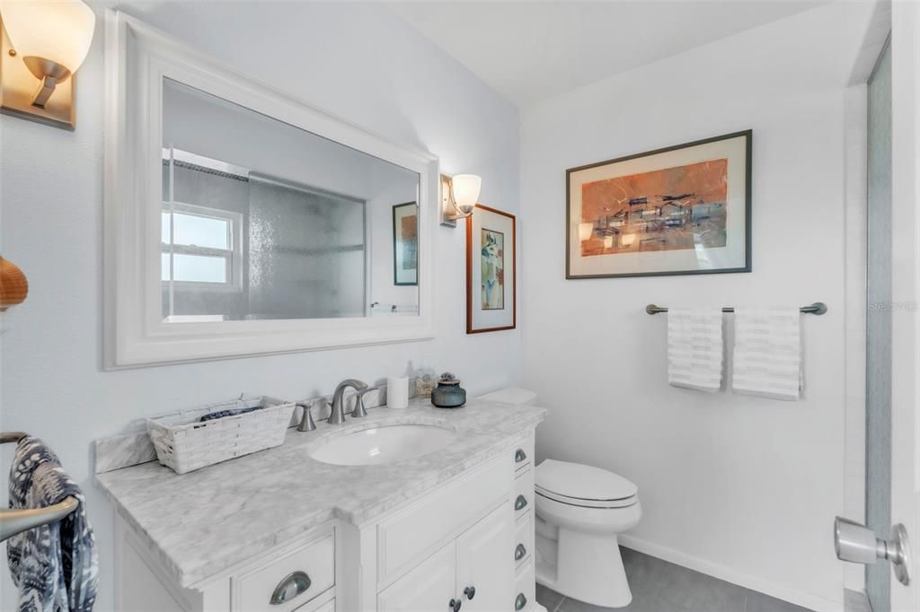 На продажу: $1,250,000 (2 спален, 2 ванн, 1248 Квадратных фут)