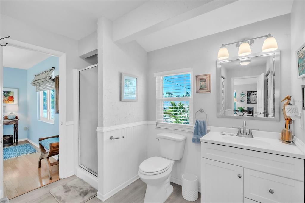 На продажу: $1,250,000 (2 спален, 2 ванн, 1248 Квадратных фут)