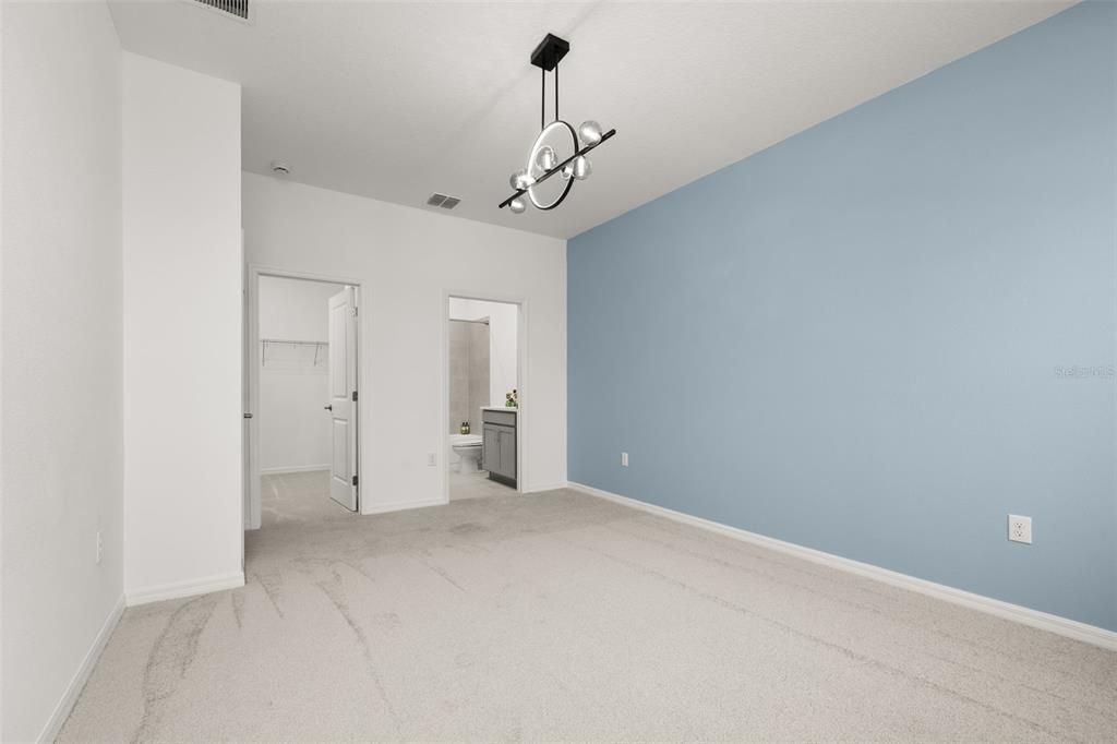 出租: $2,180 (4 贝兹, 3 浴室, 2210 平方英尺)