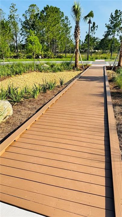 На продажу: $665,164 (5 спален, 3 ванн, 4438 Квадратных фут)