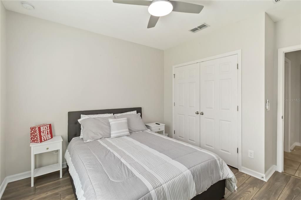 En Venta: $529,000 (5 camas, 3 baños, 3316 Pies cuadrados)