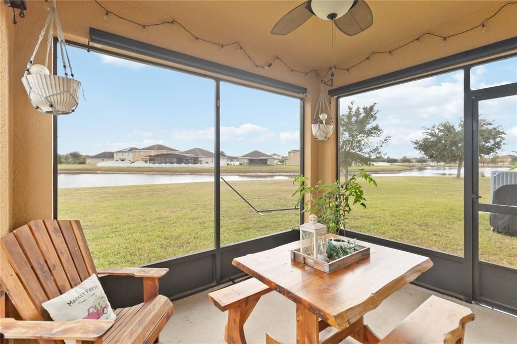 En Venta: $529,000 (5 camas, 3 baños, 3316 Pies cuadrados)