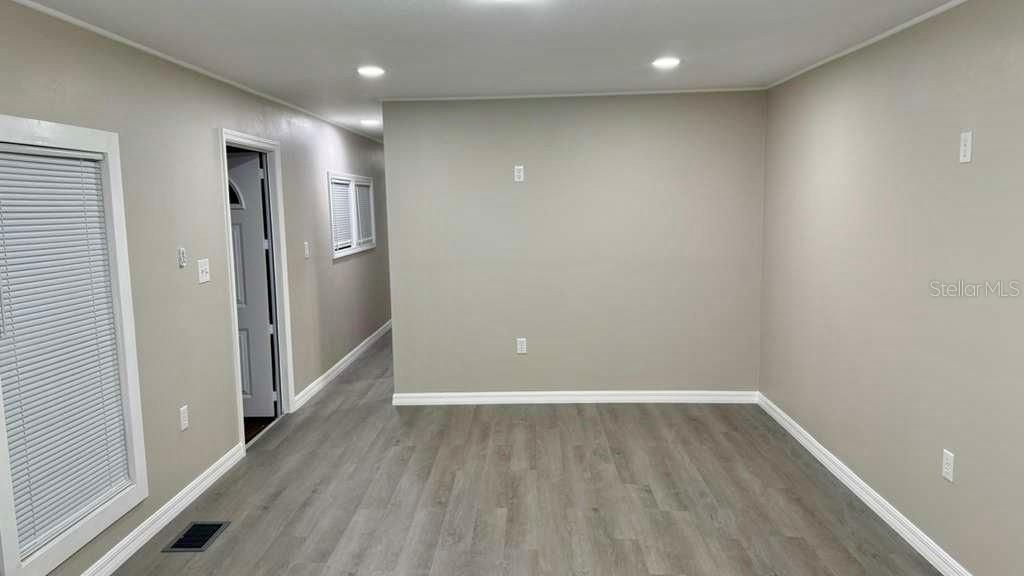 En Renta: $1,300 (2 camas, 1 baños, 750 Pies cuadrados)