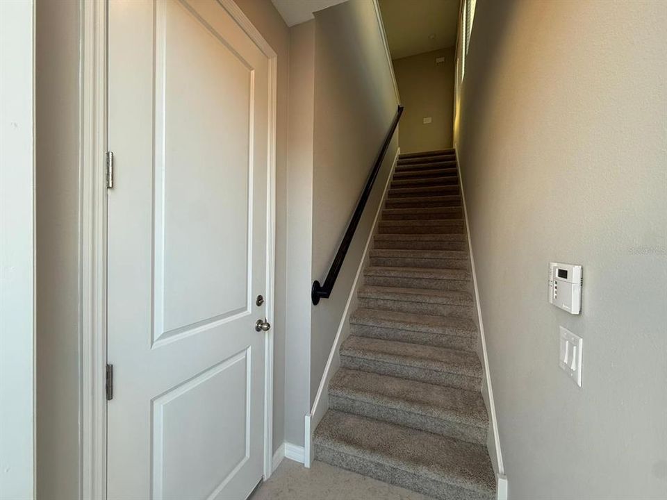 出租: $1,695 (1 贝兹, 1 浴室, 800 平方英尺)