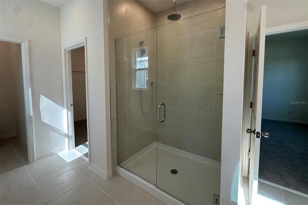 For Sale: $527,499 (3 beds, 3 baths, 2281 Square Feet)