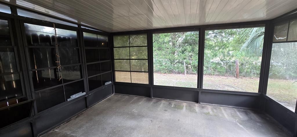 В аренду: $1,300 (2 спален, 2 ванн, 1116 Квадратных фут)