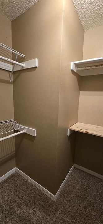 В аренду: $1,300 (2 спален, 2 ванн, 1116 Квадратных фут)