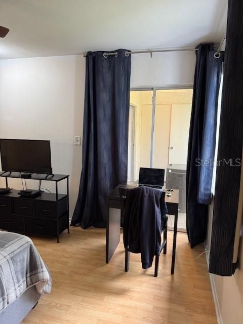 For Rent: $1,500 (2 beds, 2 baths, 982 Square Feet)