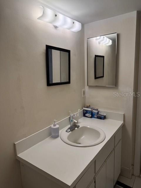 For Rent: $1,500 (2 beds, 2 baths, 982 Square Feet)