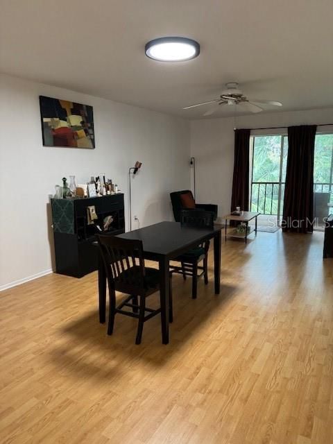 For Rent: $1,500 (2 beds, 2 baths, 982 Square Feet)