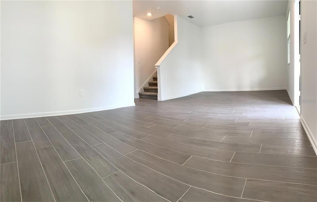 В аренду: $2,850 (3 спален, 2 ванн, 1755 Квадратных фут)