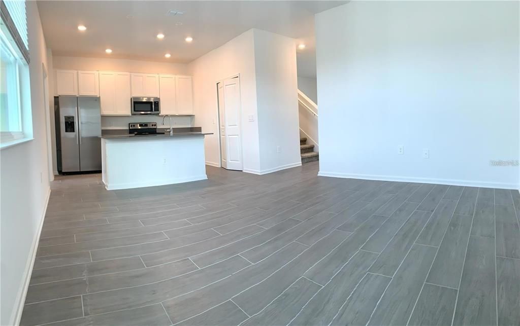 В аренду: $2,850 (3 спален, 2 ванн, 1755 Квадратных фут)