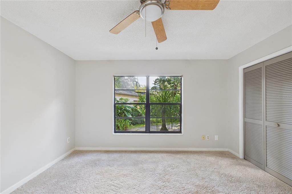 For Sale: $580,000 (3 beds, 2 baths, 2595 Square Feet)