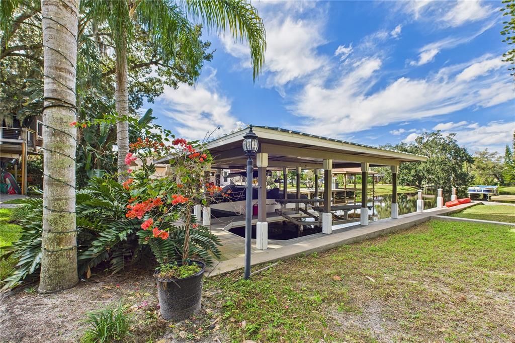 For Sale: $580,000 (3 beds, 2 baths, 2595 Square Feet)