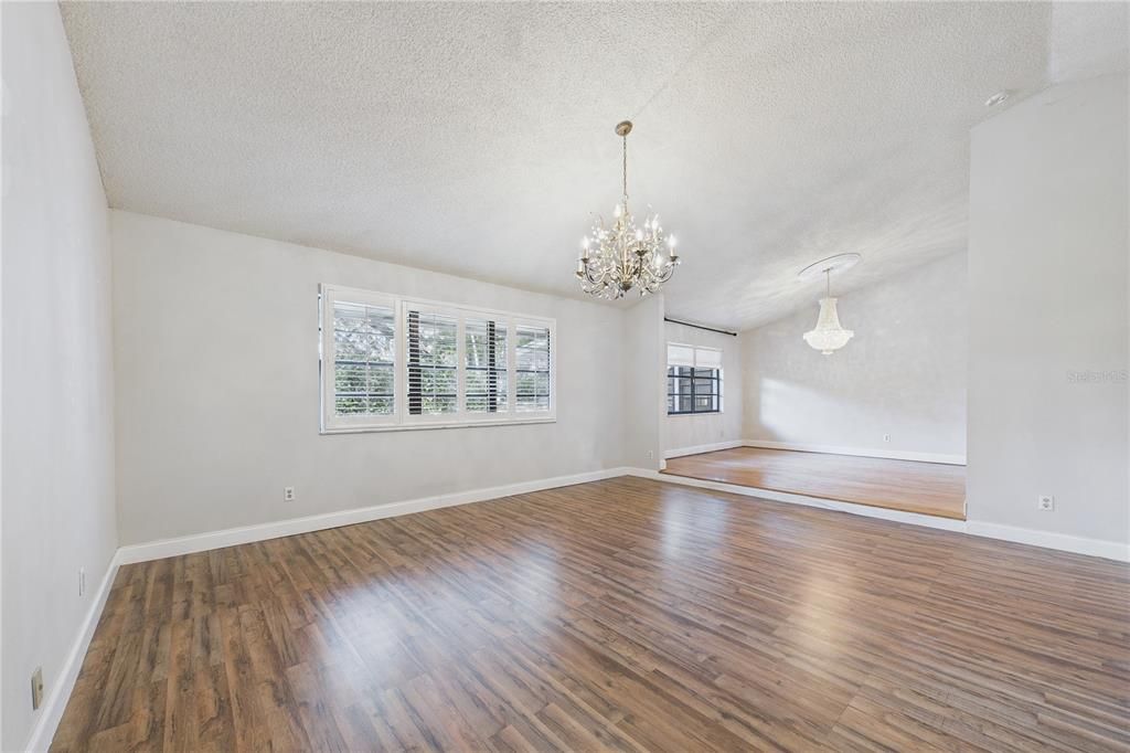 For Sale: $580,000 (3 beds, 2 baths, 2595 Square Feet)