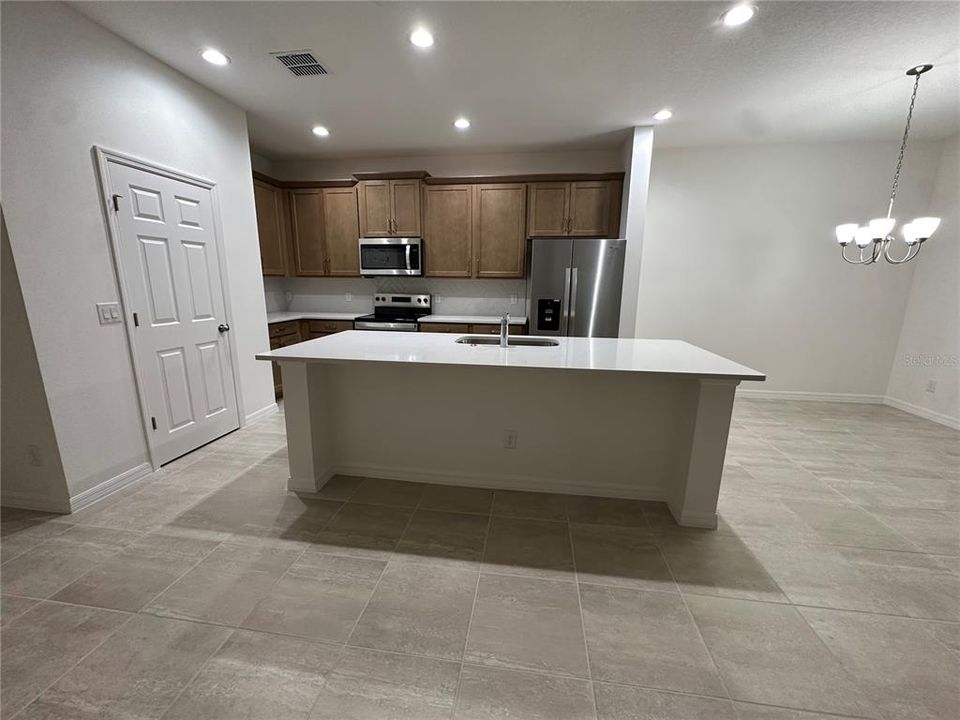 For Sale: $437,309 (4 beds, 2 baths, 1867 Square Feet)