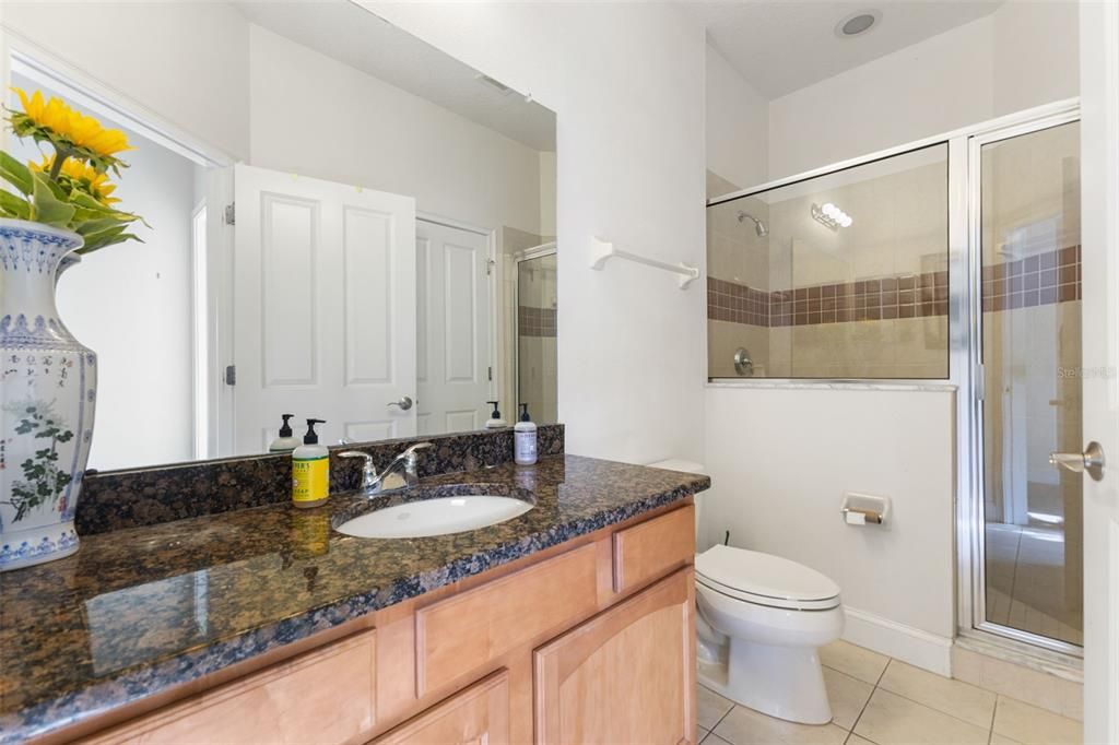 For Sale: $500,000 (3 beds, 3 baths, 2510 Square Feet)