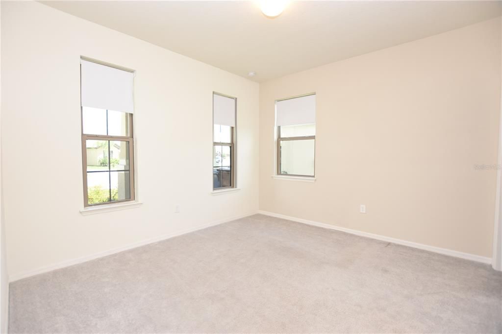 В аренду: $2,160 (4 спален, 3 ванн, 1830 Квадратных фут)