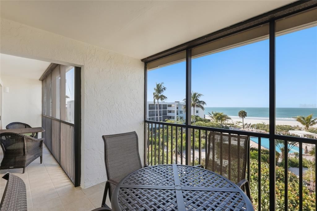 For Sale: $1,295,000 (2 beds, 2 baths, 1350 Square Feet)