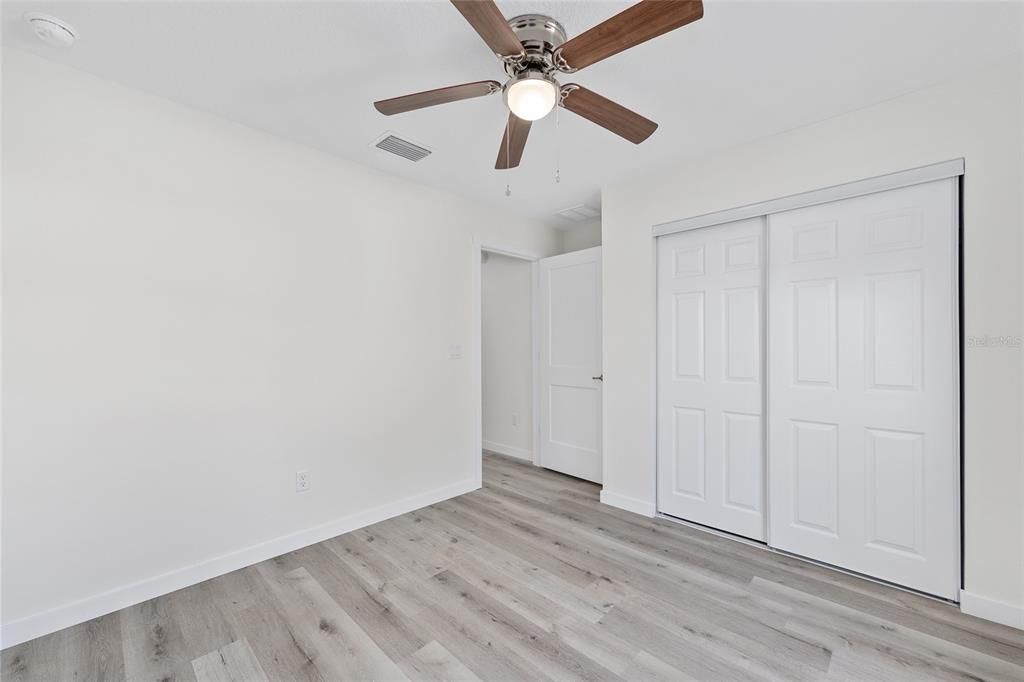 For Sale: $269,900 (3 beds, 2 baths, 1449 Square Feet)