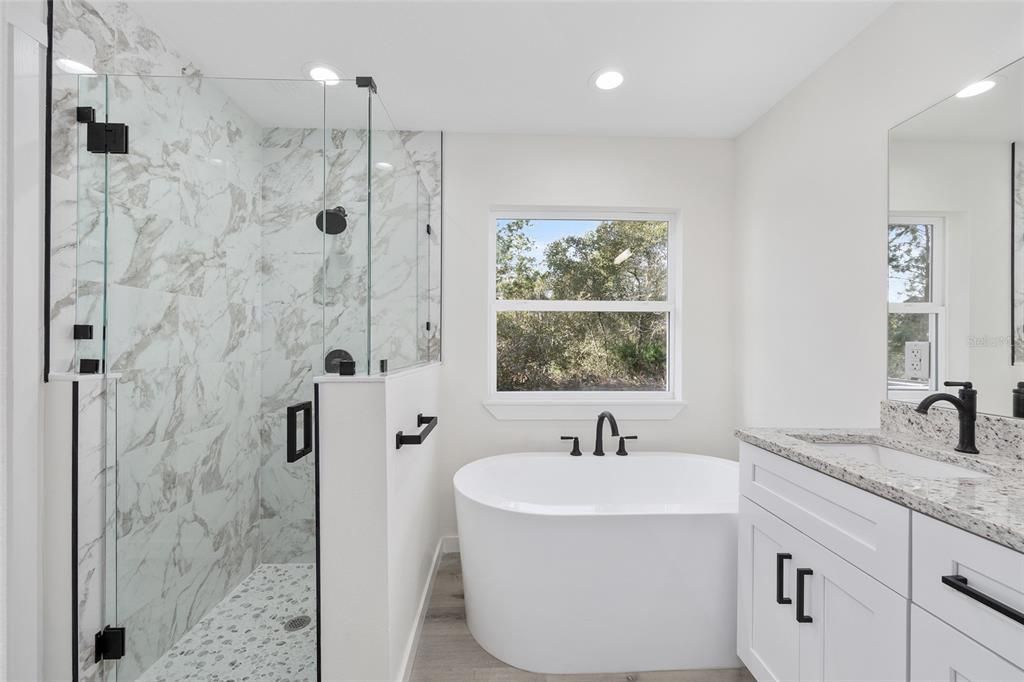 For Sale: $269,900 (3 beds, 2 baths, 1449 Square Feet)