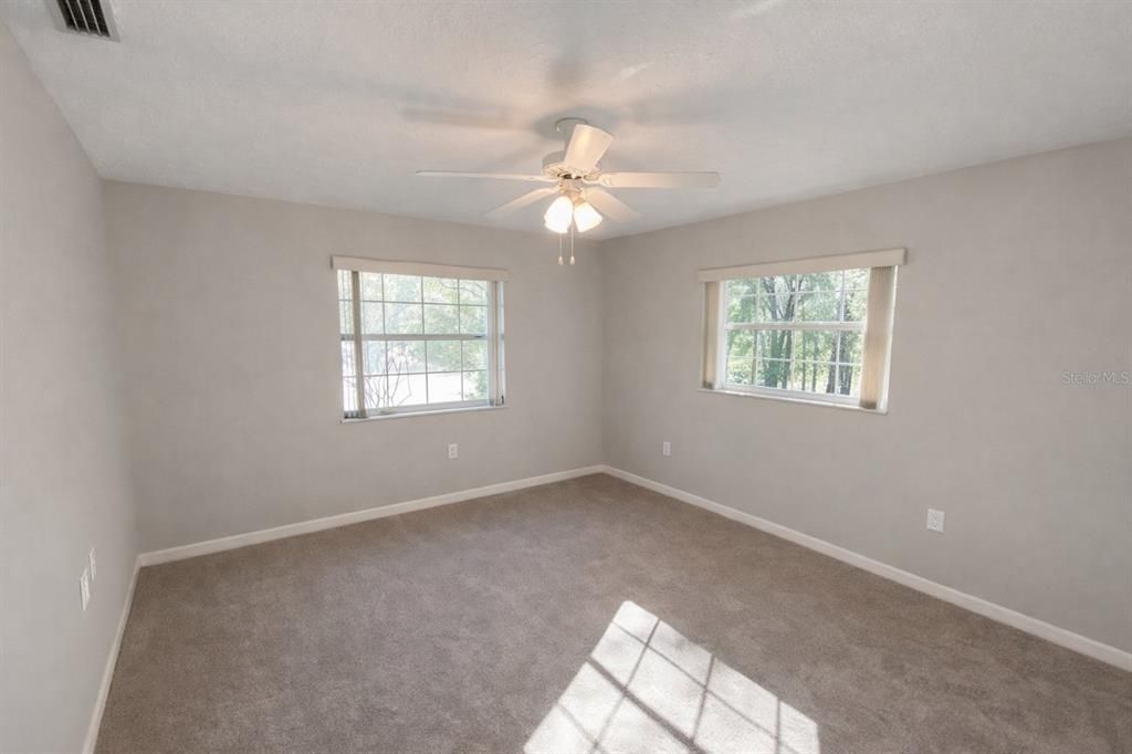 For Sale: $249,900 (3 beds, 2 baths, 1855 Square Feet)