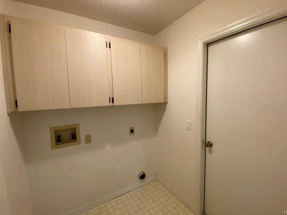 For Sale: $249,900 (3 beds, 2 baths, 1855 Square Feet)