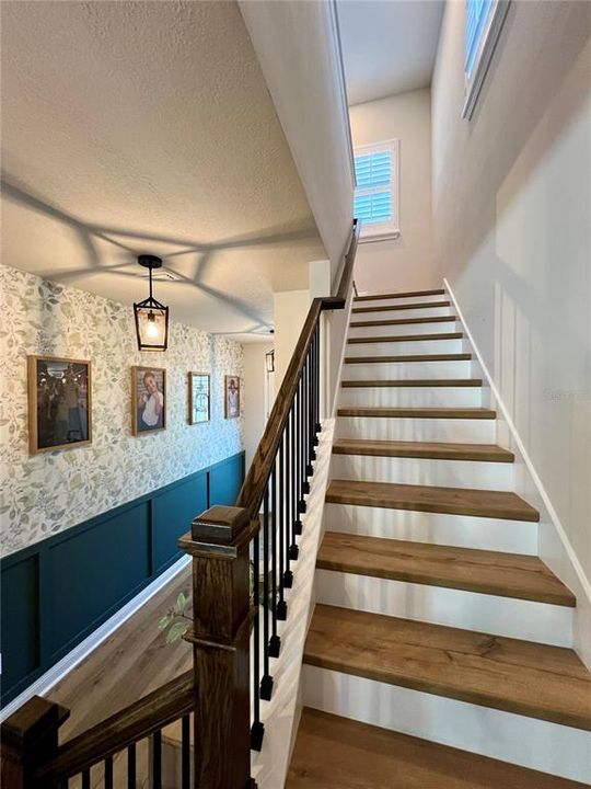 For Sale: $565,000 (4 beds, 2 baths, 2377 Square Feet)