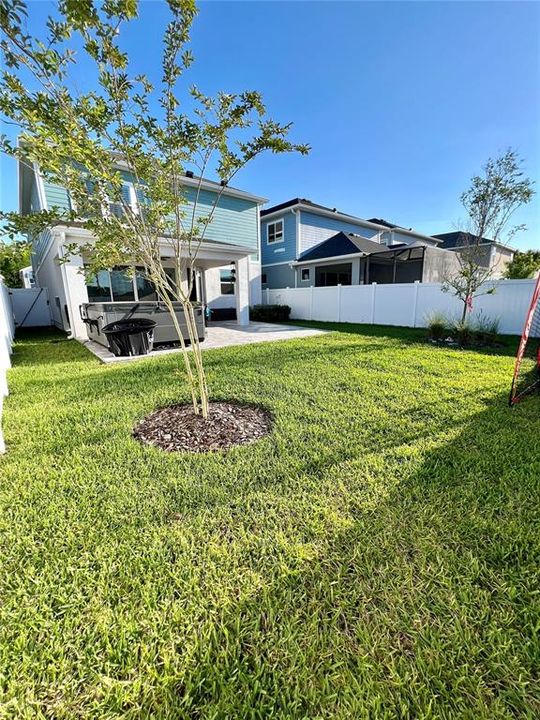 For Sale: $565,000 (4 beds, 2 baths, 2377 Square Feet)