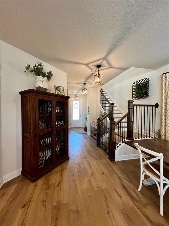 For Sale: $565,000 (4 beds, 2 baths, 2377 Square Feet)