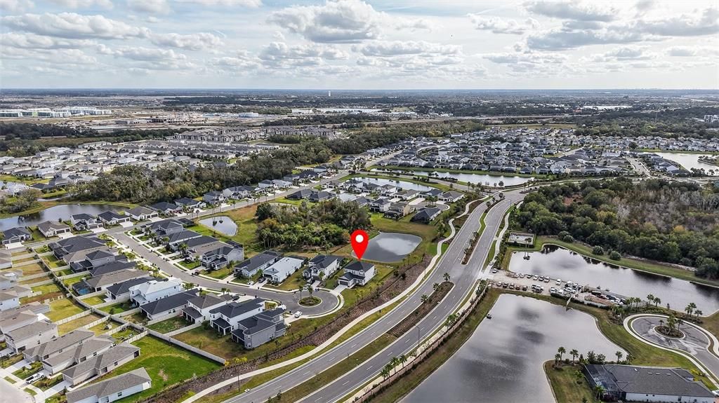 En Venta: $499,900 (4 camas, 3 baños, 2636 Pies cuadrados)