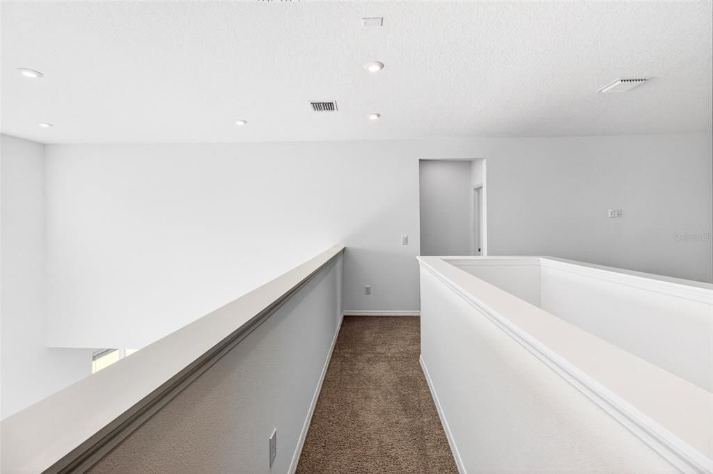 En Venta: $499,900 (4 camas, 3 baños, 2636 Pies cuadrados)