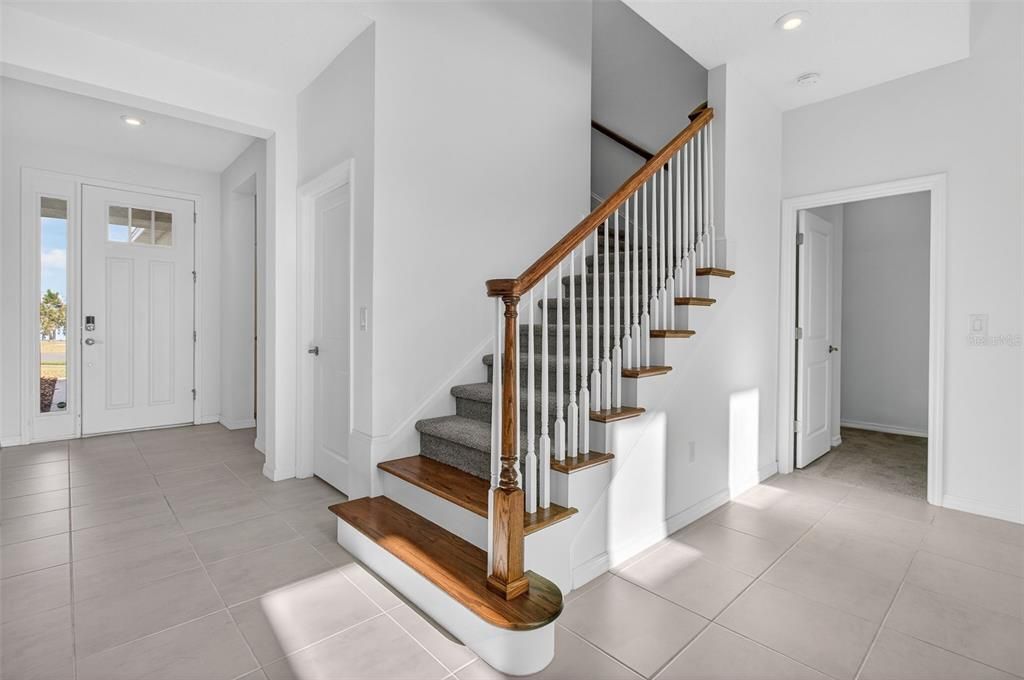 En Venta: $499,900 (4 camas, 3 baños, 2636 Pies cuadrados)