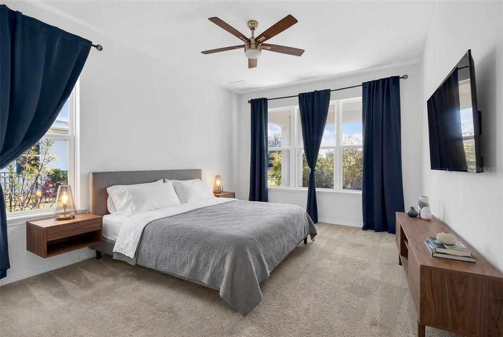 En Venta: $499,900 (4 camas, 3 baños, 2636 Pies cuadrados)