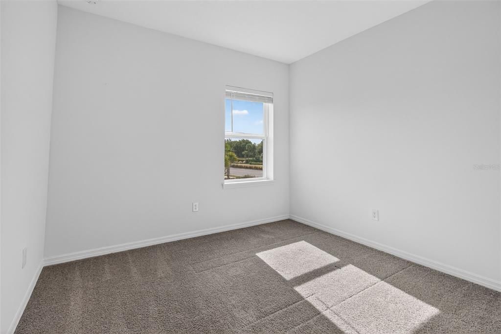 En Venta: $499,900 (4 camas, 3 baños, 2636 Pies cuadrados)