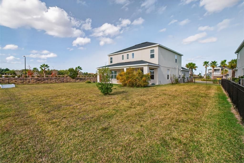 En Venta: $499,900 (4 camas, 3 baños, 2636 Pies cuadrados)