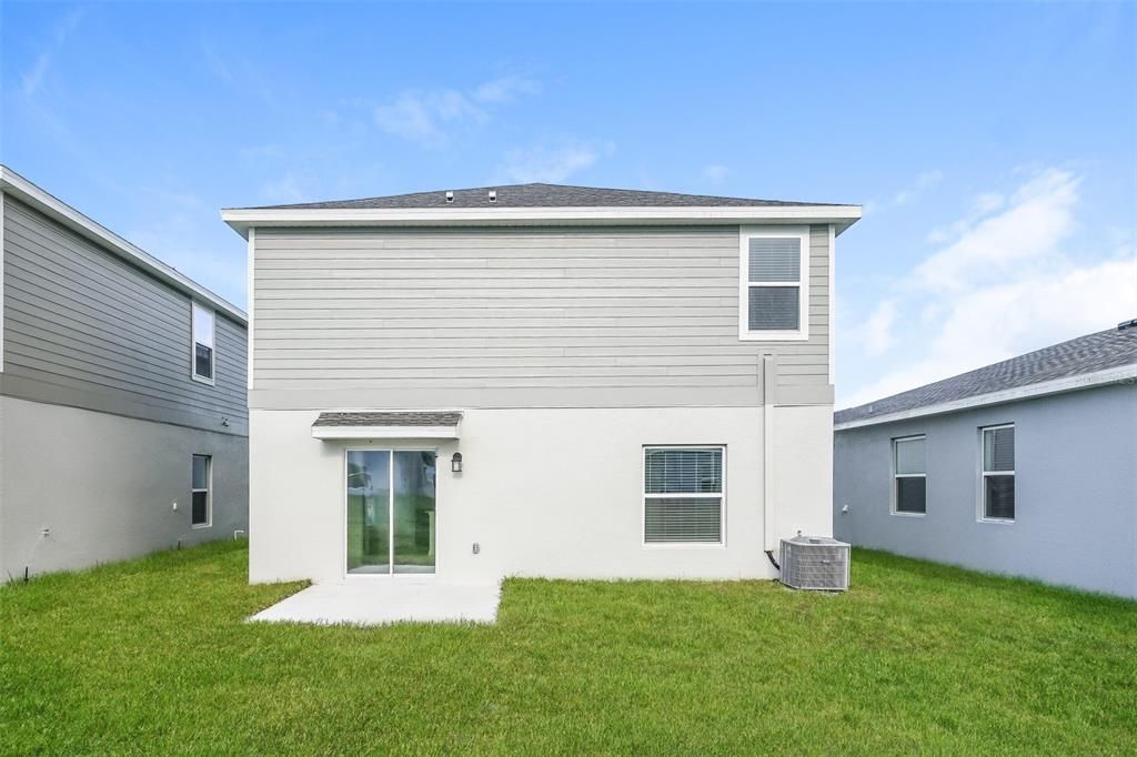 For Rent: $2,095 (4 beds, 2 baths, 1933 Square Feet)