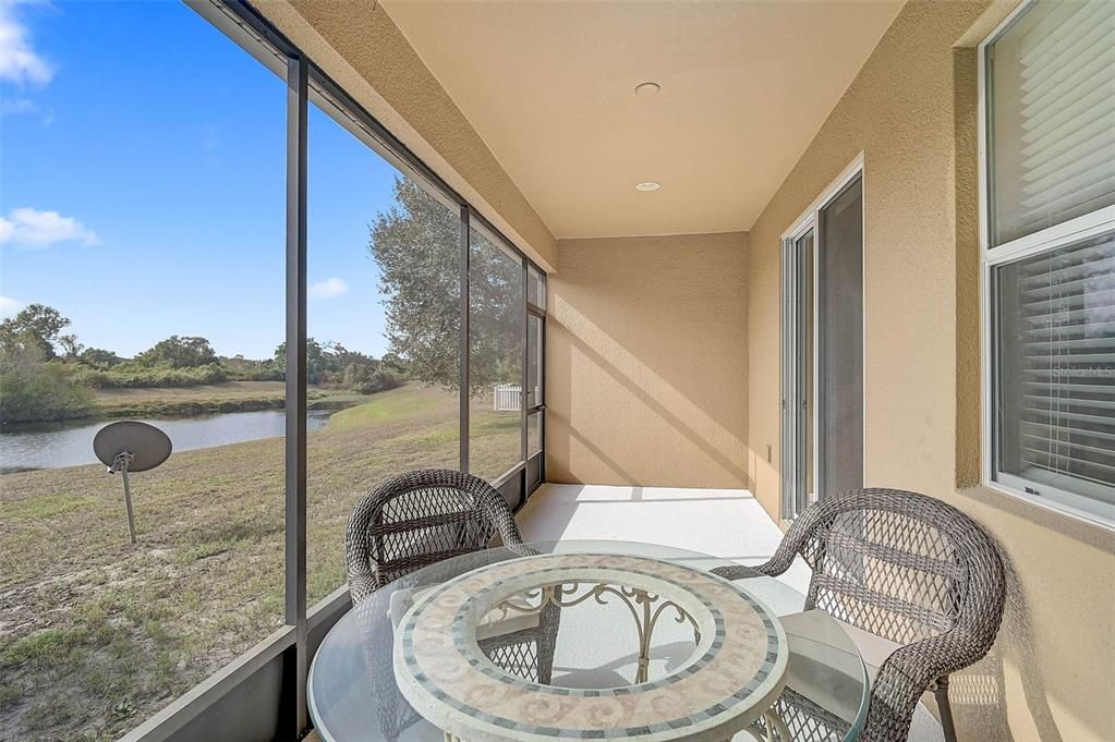 For Sale: $400,000 (3 beds, 2 baths, 2042 Square Feet)