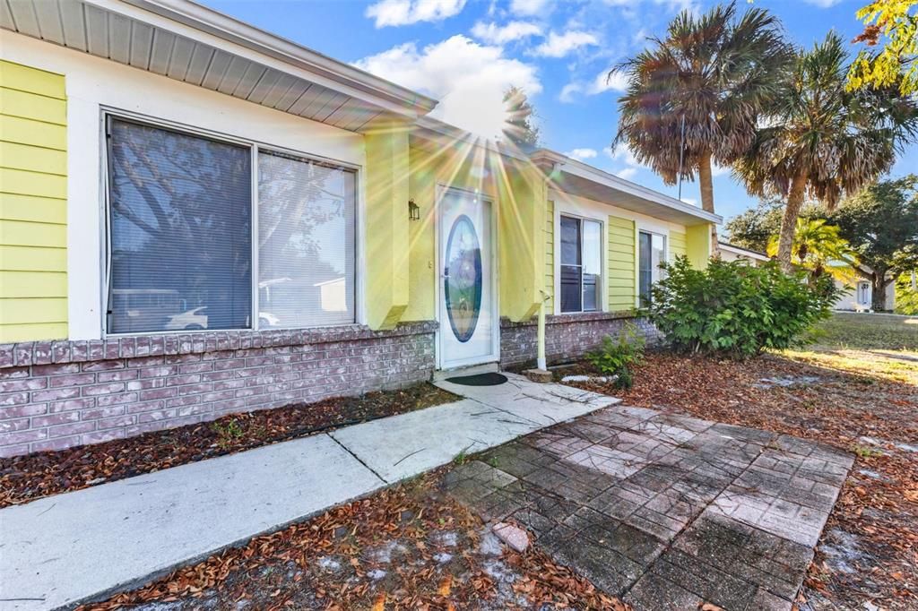 En Venta: $192,000 (2 camas, 2 baños, 1050 Pies cuadrados)