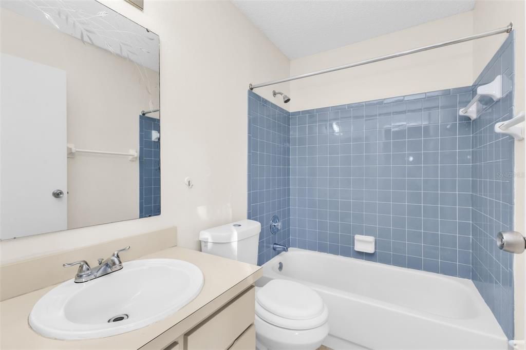 En Venta: $192,000 (2 camas, 2 baños, 1050 Pies cuadrados)