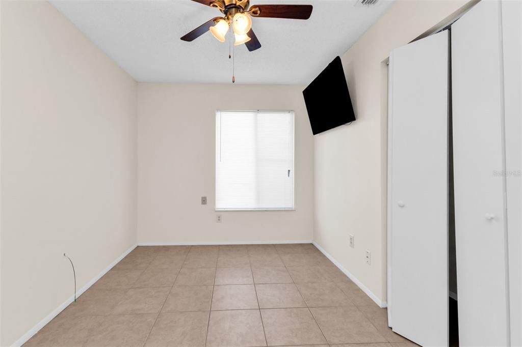 En Venta: $192,000 (2 camas, 2 baños, 1050 Pies cuadrados)